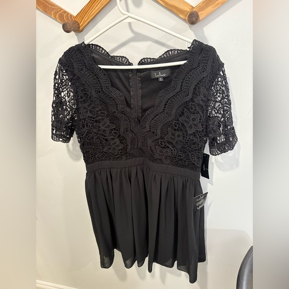 NWT-Angel in Disguise Black Lace Skater Dress - Picture 2 of 11